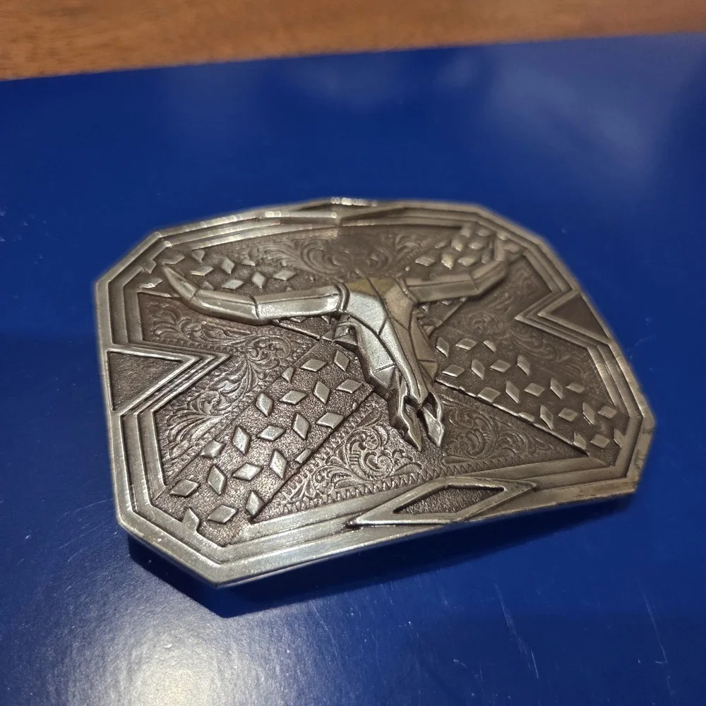 Western Longhorn Steer Head Pewter Tone Belt Buckle Geometric Design